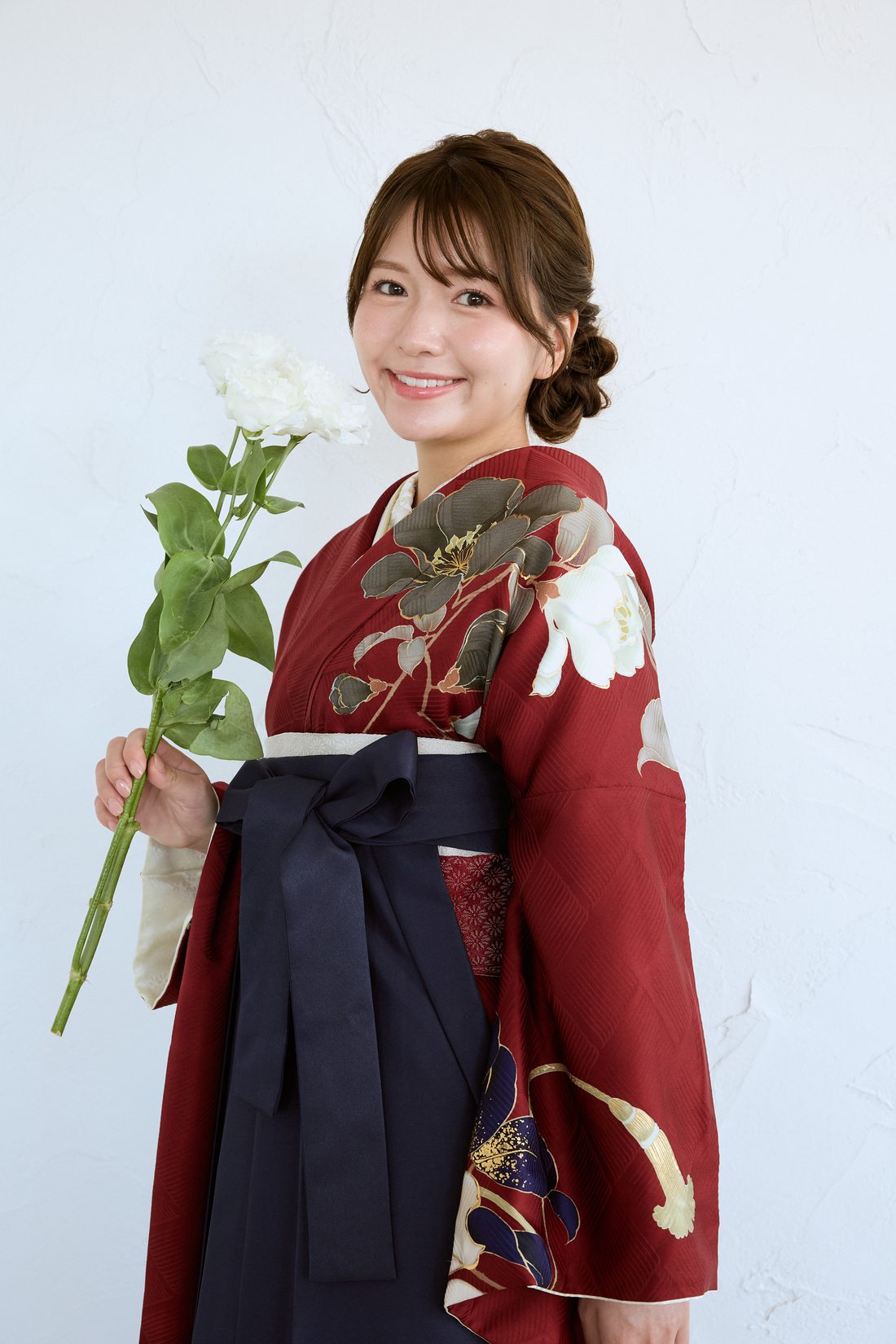卒業袴 ポージング参考 一輪の花