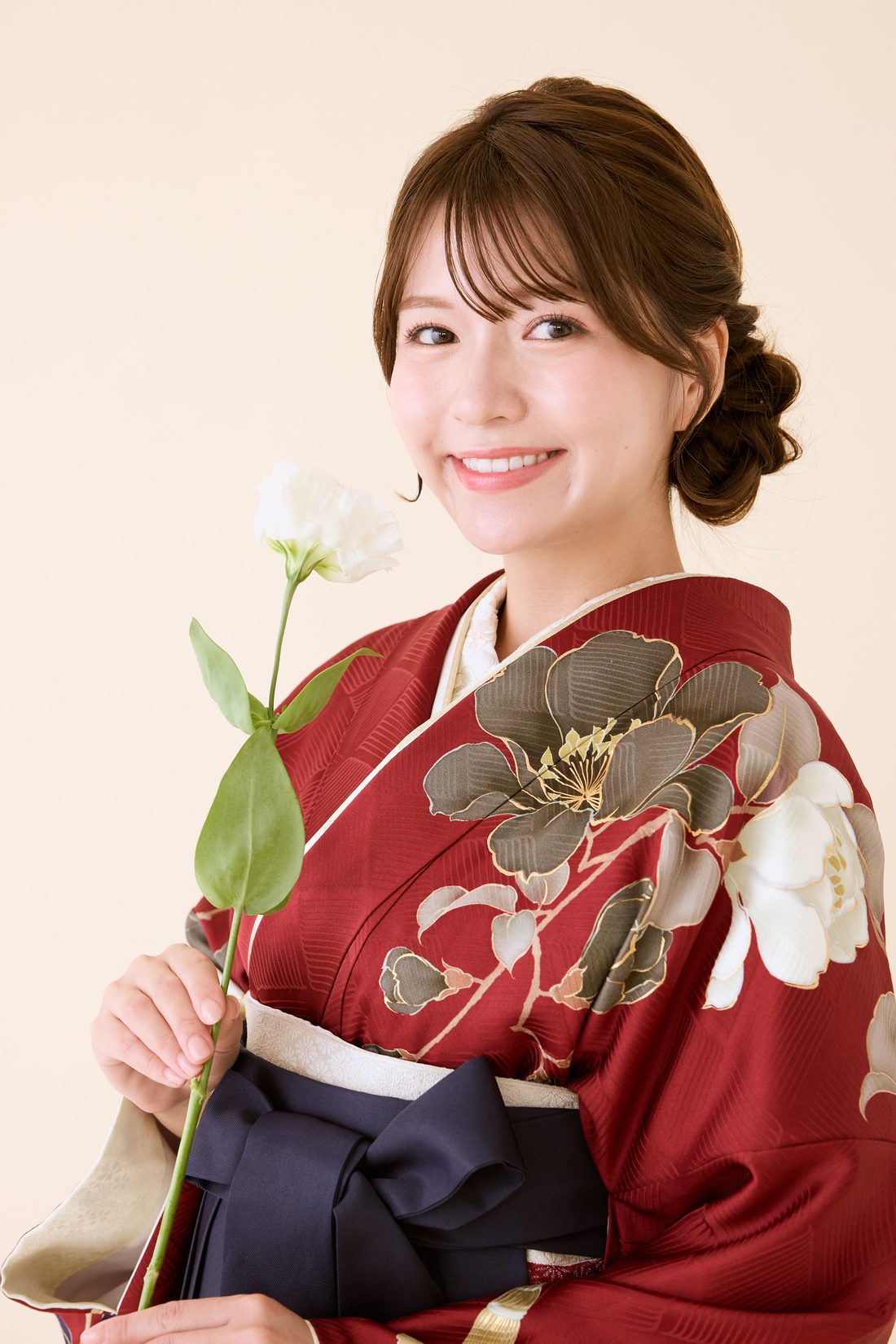 卒業袴 ポージング参考 一輪の花